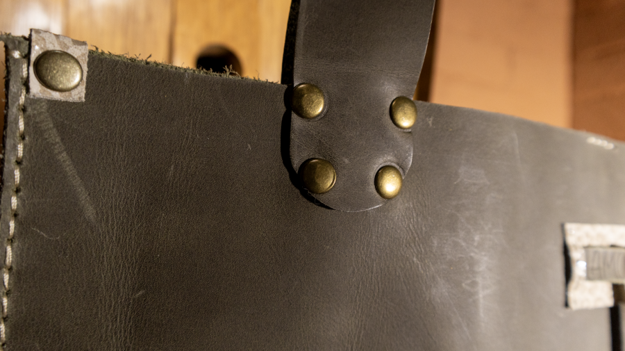 Bolso Tassel Grey